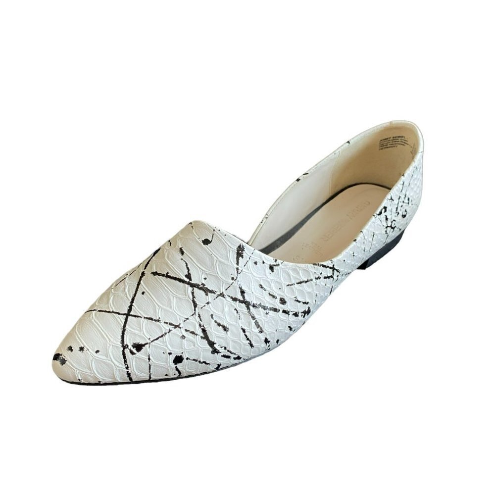 NEW GERRY WEBER WOMEN LEATHER SHOES FLAT WHITE/BLACK ABSTRACT PATTERN SZ 3.5UK